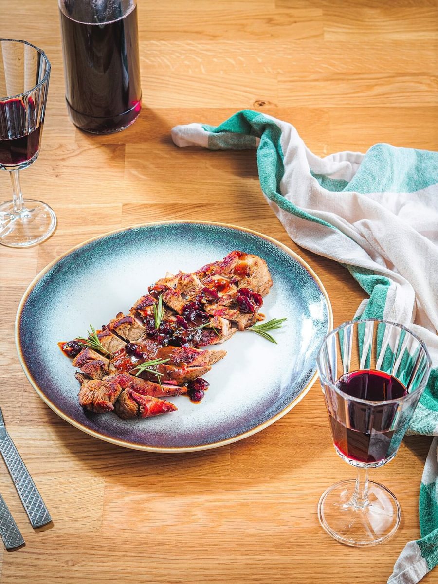 Treat your family or guests to a delightful meal with this Cranberry Orange Pork Tenderloin! ππ Perfectly balanced flavors make it ideal for busy weeknights or special dinner parties. Easy to make and sure to impress, it's a must-try recipe for any occasion! ππ΄ #DinnerDelight #FlavorfulMeals