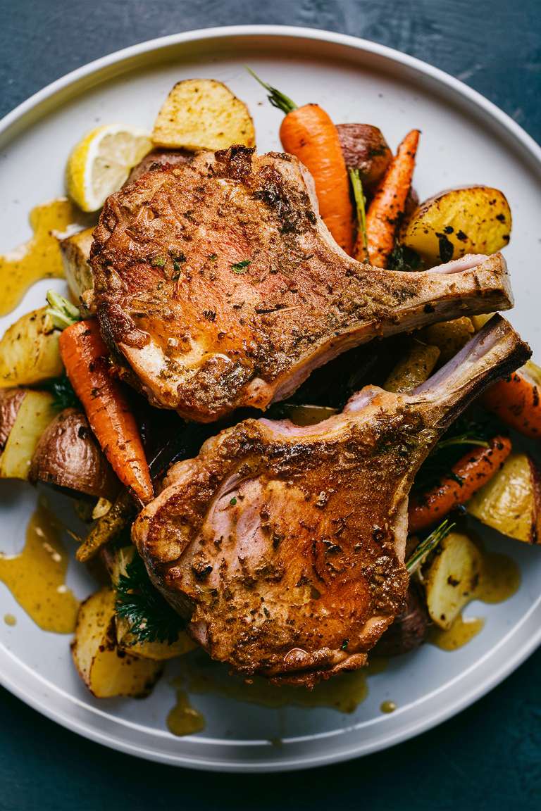 Why buy ranch seasoning when you can make your own? This easy-to-follow recipe lets you create the perfect blend for roasted pork chops. Customize to your taste and use it on meats, in dressings, or with Greek yogurt for a tasty dip! 🥗💫 #HomemadeFlavors #CookingTips