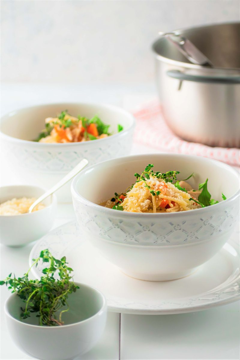 Discover the comforting goodness of Gluten-Free San Marino Chicken Fideo Soup! 🥣🌟 Ideal for lunch or a light dinner, this soup bursts with flavor and pairs perfectly with a fresh garden salad. Enjoy a nutritious and tasty meal anytime! 🌱🥗 #SoupSeason #LightMeals

